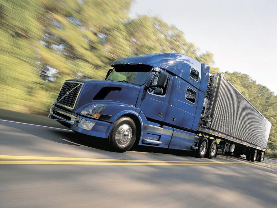  Volvo VNL 780 2002 года  (фото 4 из 5)